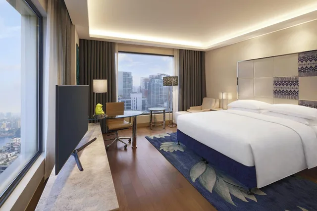 غرفة كلوب بسرير كينج، Renaissance Dhaka Gulshan Hotel 2/10