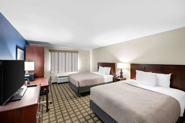 غرفة بسريرين كوين، Quality Inn & Suites Big Spring 3/6