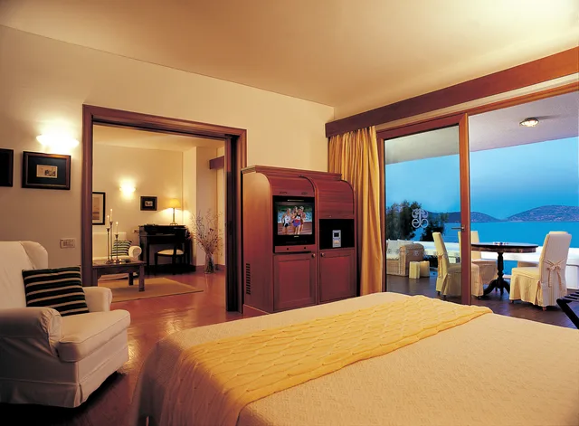1 Bedroom, Premium, Sea View, Elounda Beach Hotel & Villas, a Member of the Leading Hotels of the World 2/3
