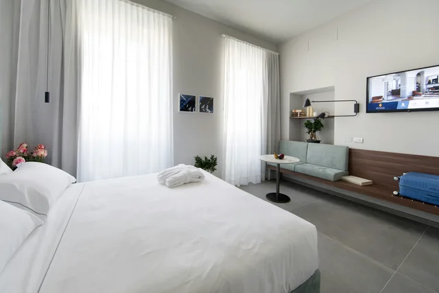 غرفة ديلوكس بسرير مزدوج، Albergo Duomo 4/8