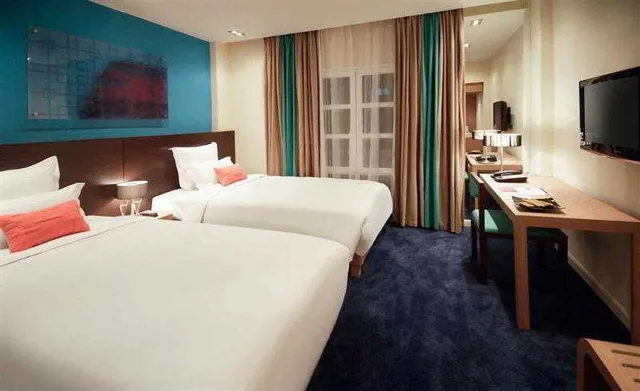 غرفة بسريرين كوين، Mercure Hanoi La Gare Hotel 3/6