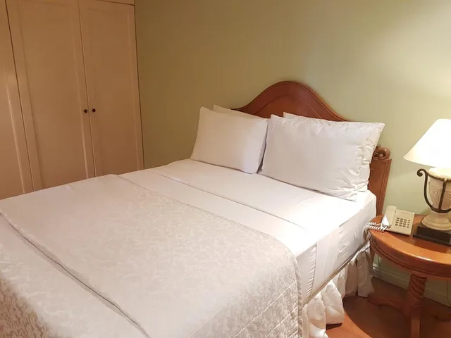 شقة سكنية بانورامية بسرير كينج وسرير كوين وسريرين منفصلين بإطلالة على المدينة بـ3 غرف نوم، Sophia Suites Residence Hotel 10/10