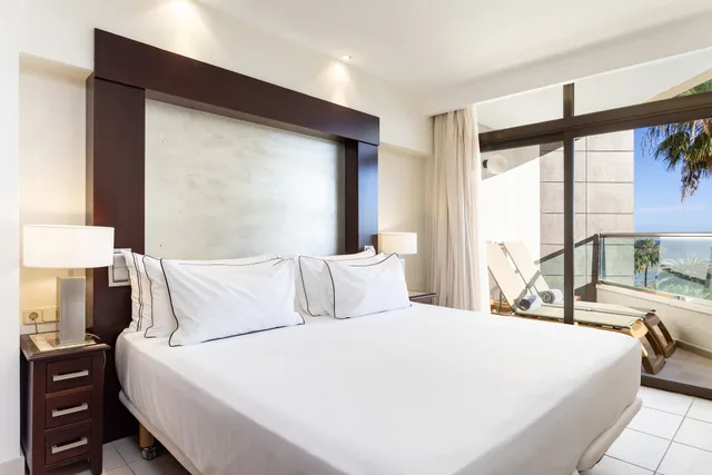 Reserve, Junior Suite, King Bed, Ocean Front, Hotel Paradisus Fuerteventura 2/9