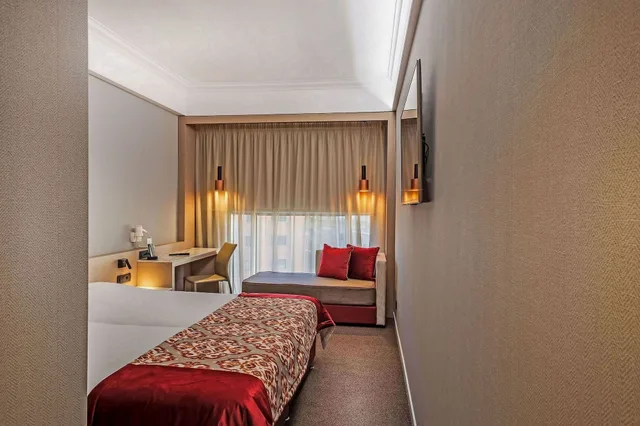 غرفة سوبيريور بسرير مزدوج أو سريرين منفصلين، Stratos Hotel Athens, Vassilicos House of Hospitality 1/6