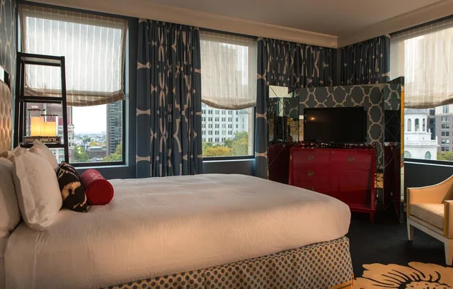 غرفة بسرير مزدوج بإطلالة على المتنزه، Kimpton Hotel Monaco Philadelphia 1/4