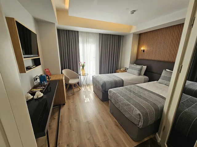 Standard, Double Bed, French Balcony، ANTHEMIS HOTEL 2/10
