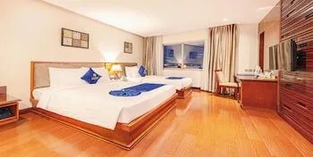 Junior, Triple, 1 Queen and 1 Single Bed, Bay View، Stay Hotel Ex Northern Hotel Danang 1/1