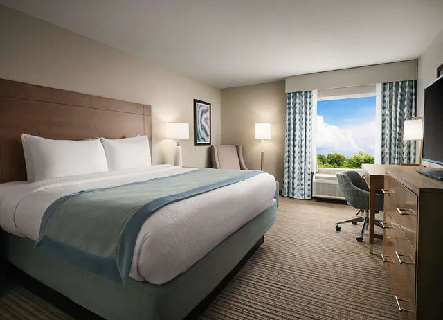 غرفة بسرير كينج، Best Western Plus Desoto 1/4