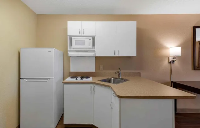 Studio, King Bed, Extended Stay America Atlanta - Morrow 5/5