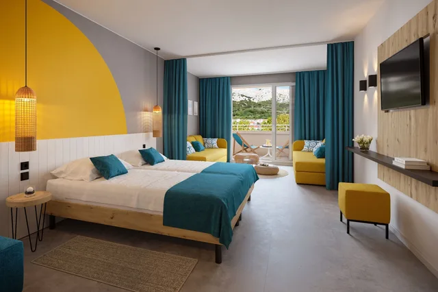 غرفة سوبيريور بسرير مزدوج وسريرين منفصلين، Sunny Baska Hotel by Valamar 1/2