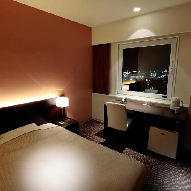 غرفة قياسية بسرير مزدوج للمدخنين، Candeo Hotels Kikuyo 6/10