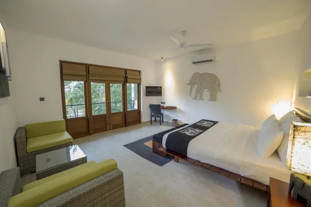 Deluxe, Double Bed, Attic، Aliya Resort And Spa 1/5