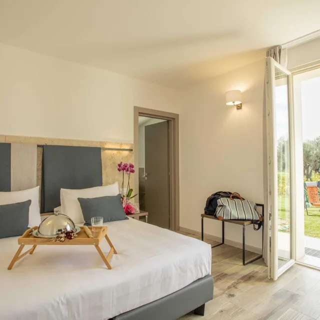 غرفة قياسية بسرير مزدوج أو سريرين منفصلين في الملحق، Riva Toscana Golf Resort & SPA 2/4