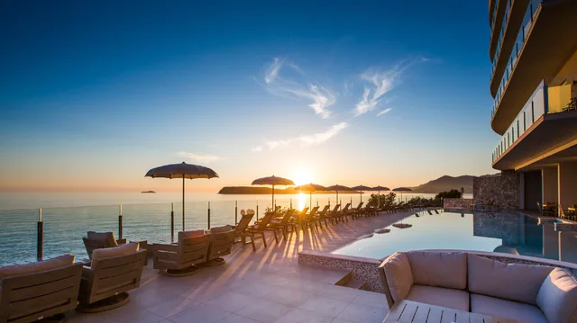 غرفة بإطلالة على البحر، Royal Blue Hotel 1/1