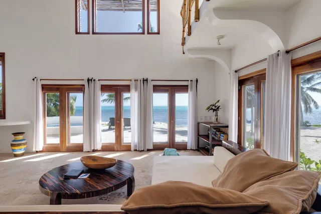 Luxury, Villa, 2 King Beds, Sea Front، Matachica Resort & Spa 1/2