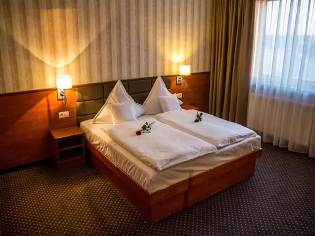 غرفة بسرير مزدوج، Vega Hotel 2/4