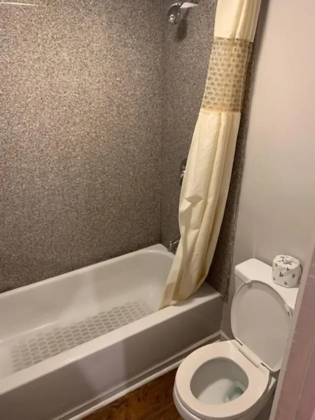 غرفة قياسية بسريرين مزدوجين، Skylark Motel 5/9