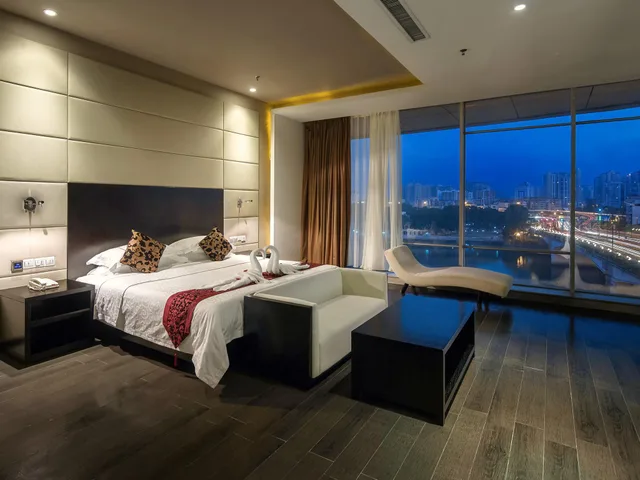 جناح بسرير كينج بإطلالة على النهر، Guangdong Nanmei Osotto Hotel 1/1
