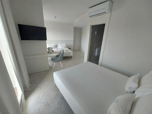 Connecting, Comfort, Family, 2 Double Beds, Pool View, Balcony, Hotel Aromar 1/8