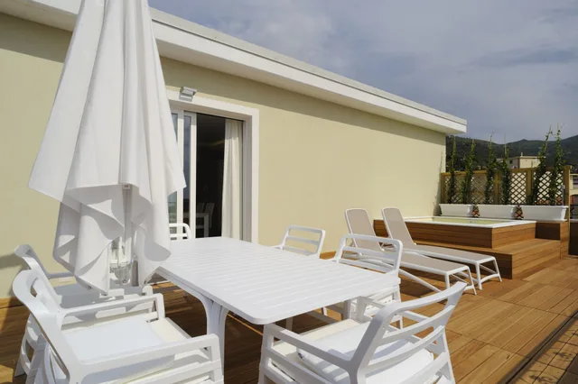بنتهاوس بسريرين منفصلين وسرير كوين بغرفتي نوم مع أريكة، Residence San Marco Suites & Apartments 6/10