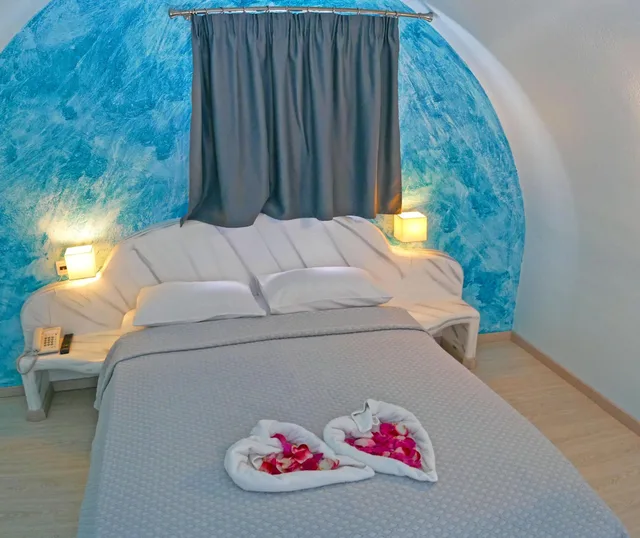 Junior Suite, Sea View, Nautilus Dome 2/7