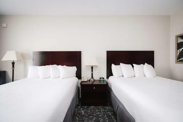 غرفة قياسية بسريرين كوين، Best Western Sugarland Inn 5/8