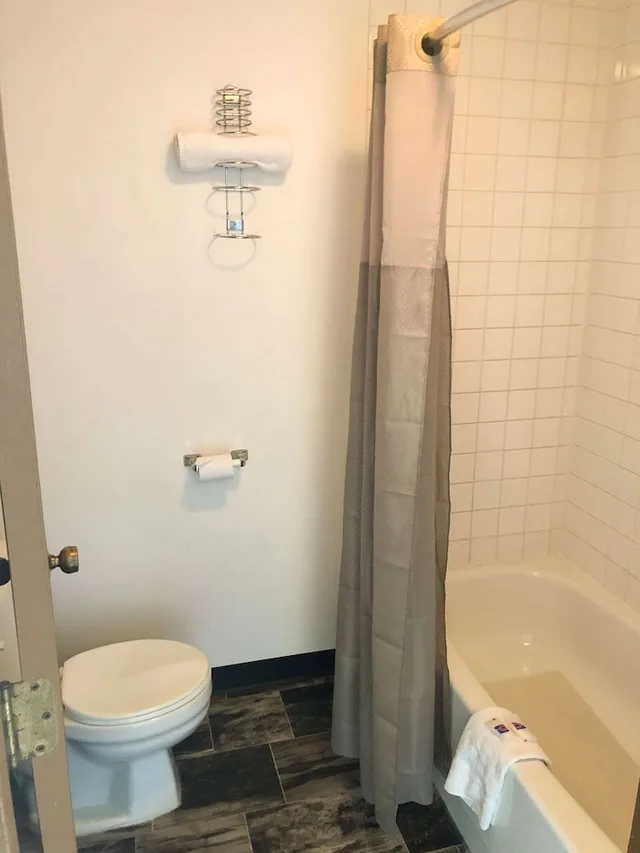 غرفة قياسية بسريرين مزدوجين، Motel6 Missoula, MT - Wye - Travel Plaza 3/3