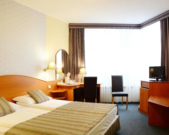غرفة ديلوكس بشرفة، Hotel Orion Varkert 1/1