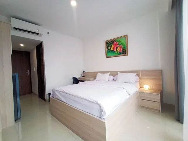 Deluxe, Queen Bed, Mendjangan Mansion by ZUZU 1/10