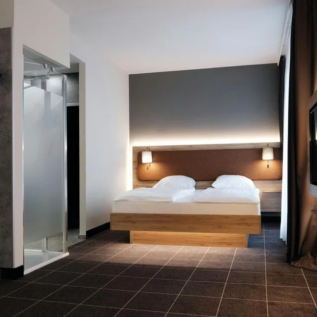 غرفة قياسية كبيرة بسرير كوين، FOUR POINTS FLEX by Sheraton Ratingen Dusseldorf Airport 3/10