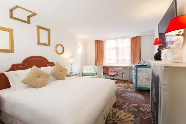 Studio, The Luxe Manor Hotel 1/4