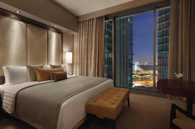جناح تنفيذي، Jw Marriott Marquis City Center 2/4