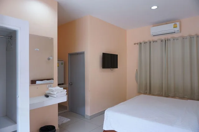غرفة بسرير مزدوج، Jirasin Hotel & Apartment 2/2