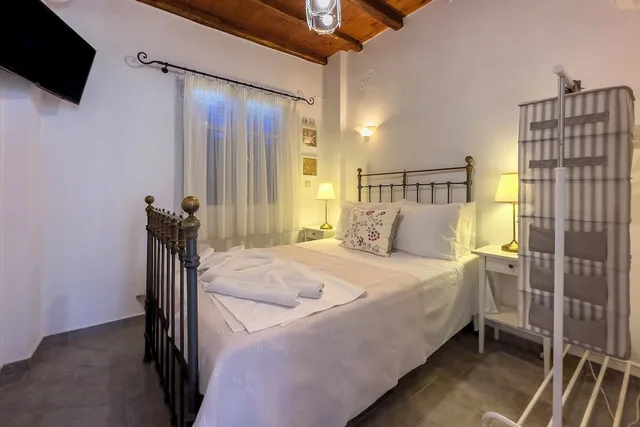 شقة ديلوكس بسريرين مزدوجين بإطلالة على البحر بـ3 غرف نوم، Heliotropio Studios & Apartments 2/10