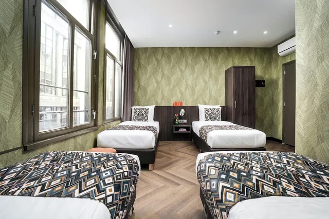 غرفة رباعية بأربعة أسرّة، Hotel Damsquare 8/10