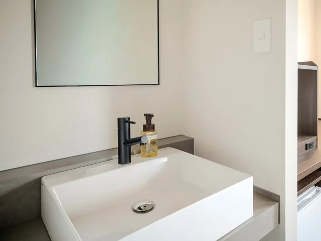 Tree, Superior, Twin Beds, with Extra Bed, with View، Hotel Mystays Asakusa 5/6