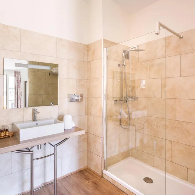 غرفة بسرير مزدوج بشرفة، Best Western Le Marquis de La Baume 2/2