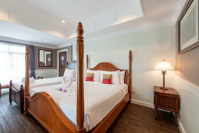 Suite, Triple, The Orchid House 153 5/6
