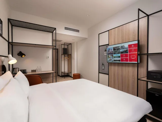 غرفة قياسية بسرير كينج، Ibis Tashkent Index 3/10