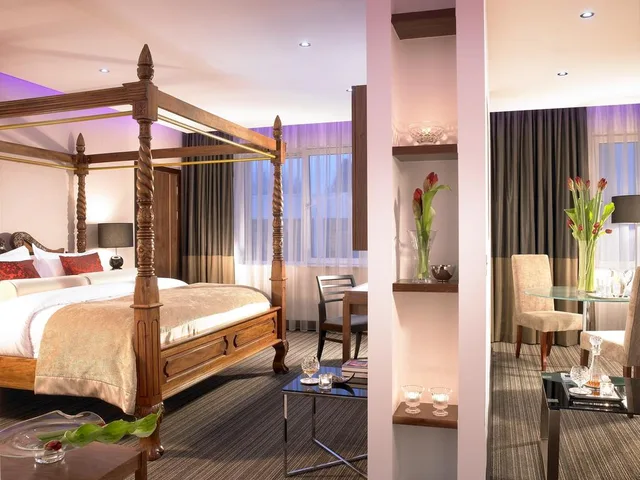 غرفة عائلية، Rochestown Park 1/4