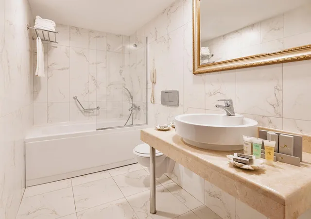غرفة بسرير كوين بشرفة، Hotel Ickale 9/10