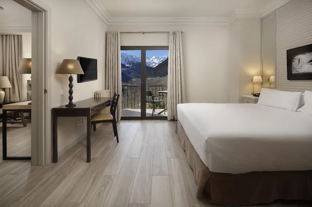جناح جونيور بسريرين كينج، Parador De Vielha 2/2