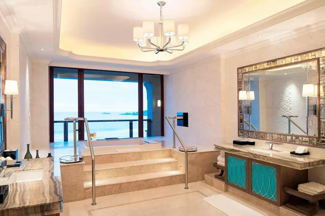 جناح رئاسي بسرير كينج بإطلالة على البحر بشرفة بغرفة نوم واحدة، The Westin Zhujiajian Resort Zhoushan 3/3