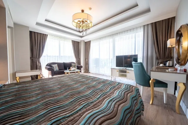 غرفة ديلوكس ركنية بسرير مزدوج، Karmir Resort And Spa Hotel 2/4