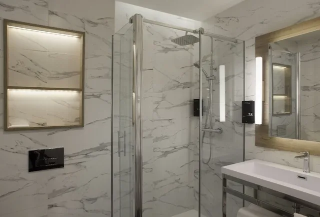 غرفة سوبيريور بسريرين منفصلين بشرفة، Petit Palace Chueca 8/9