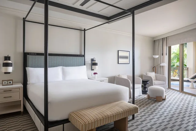 3 Bedrooms, Suite, 3 Double Beds, Ocean Front, The Ritz Carlton Grand Cayman 3/6