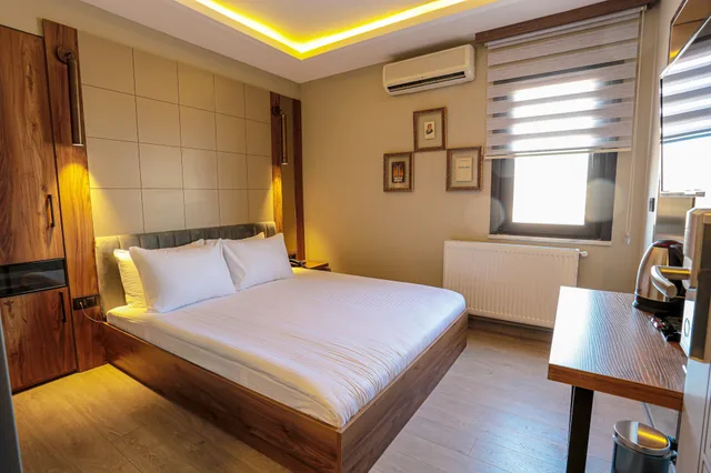 غرفة قياسية بسرير كوين، Arach Hotel Harbiye 2/7