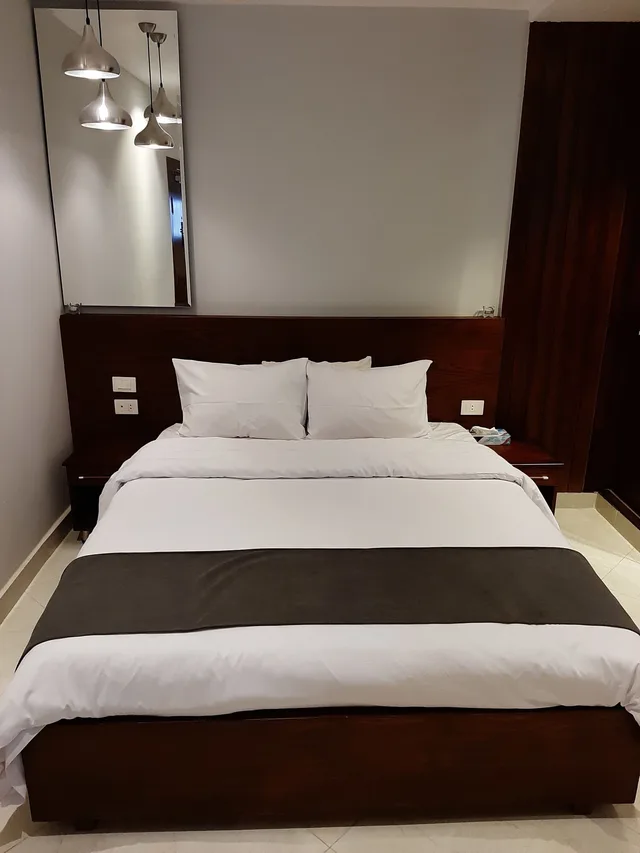 استوديو كومفورت بسرير كوين بمطبخ صغير، Nakhil Residence 1/2