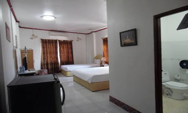 غرفة ثلاثية بسرير مزدوج وسرير فردي، Mekong Sunshine Hotel 4/4
