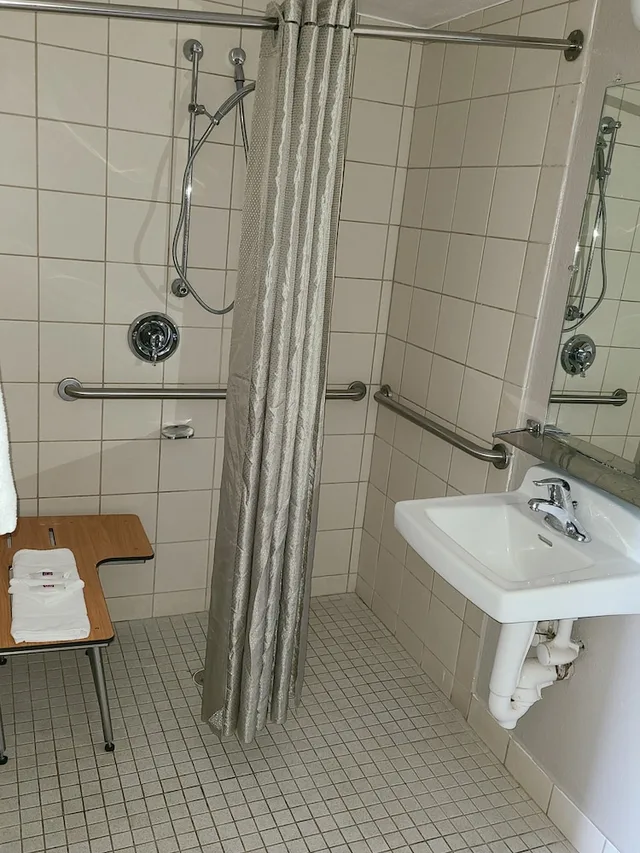 غرفة قياسية بسرير مزدوج، Motel6 Laurel, DC - Washington Northeast 4/5